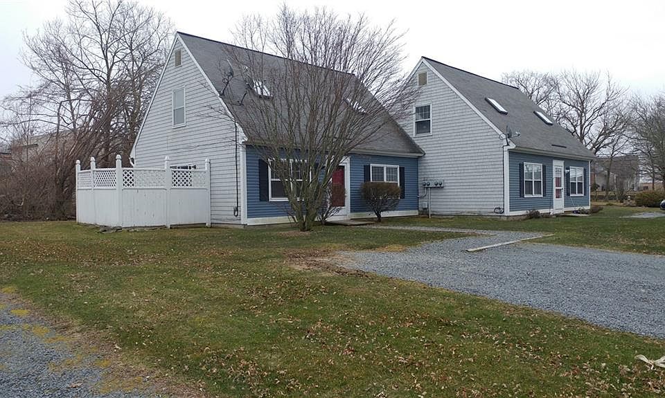 1st image of 66 Continental Dr
