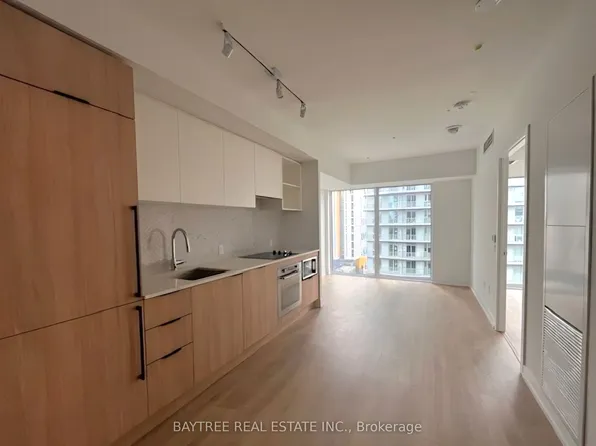 82 Dalhousie St, Toronto, ON