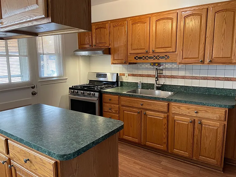 7325 Conley St — Photo 8