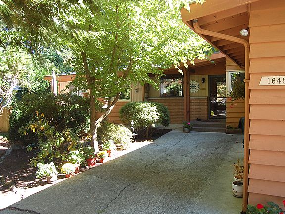 2nd image of 1648 151st Ave SE