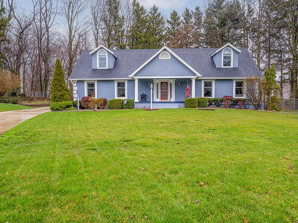 1st image of 111 Orleans Cir