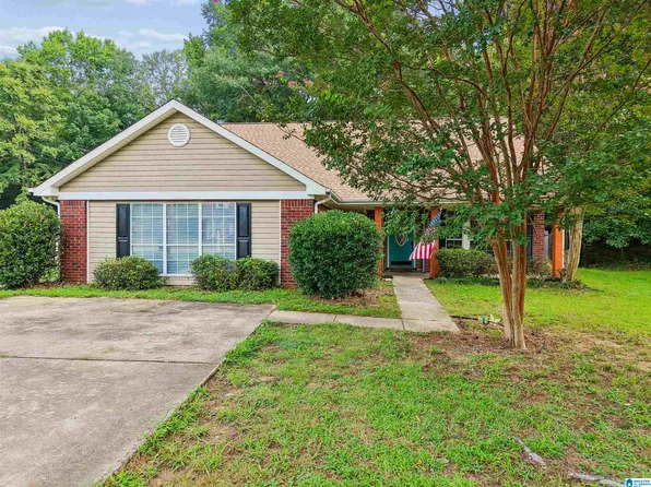 3027 Spruce Dr, Helena, AL 35080