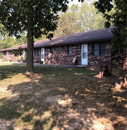 3rd image of 1620 Shady Dr APT 4