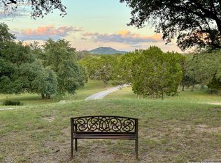 5560 Fm 1283, Lakehills, TX 78063