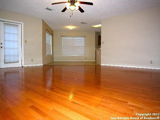 2nd image of 2103 Indian Meadows Dr