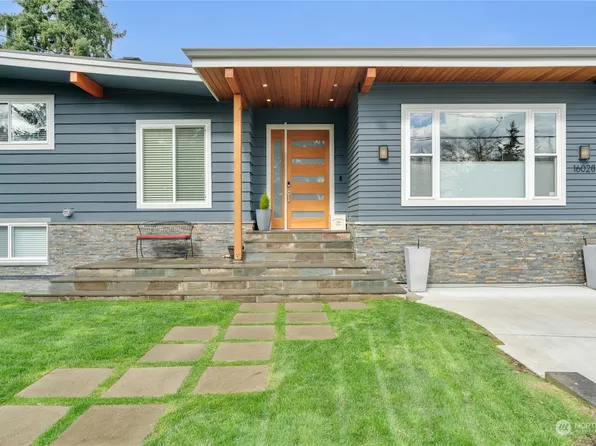 16028 Lake Hills Blvd, Bellevue, WA 98008