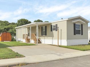 12 Winter Pine Dr, Delaware, OH 43015