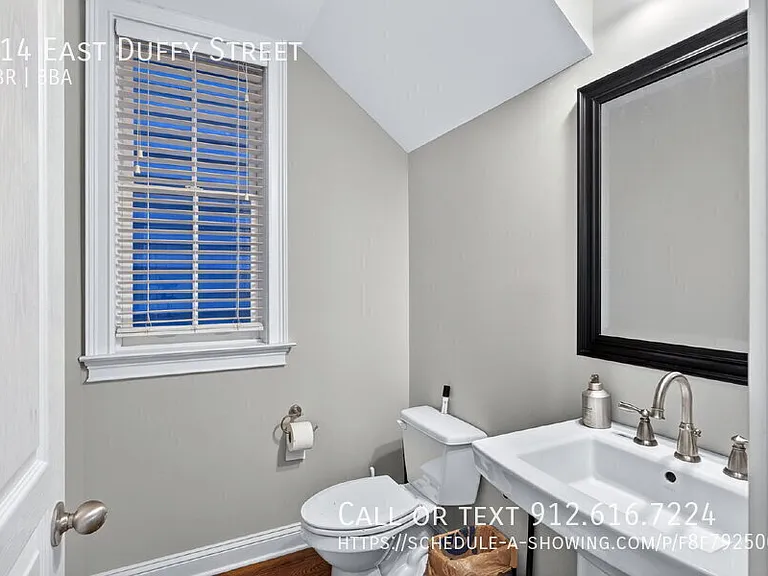 414 E Duffy St — Photo 17