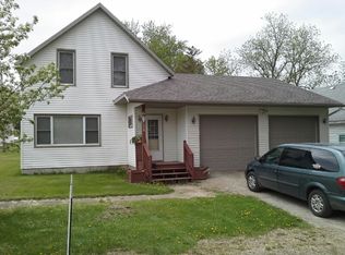 208 N Elm St, Claremont, MN 55924