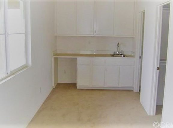 5th image of 2565 Red Pine St
