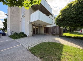 80 Breckenridge Dr #203, Kitchener, ON N2B2N9