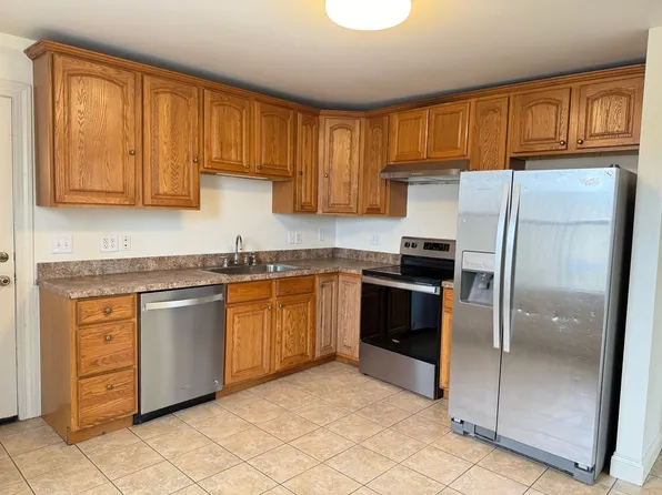 3131 Lincoln Highway East, 3131 Lincoln Hwy E Unit B, Paradise, PA 17562