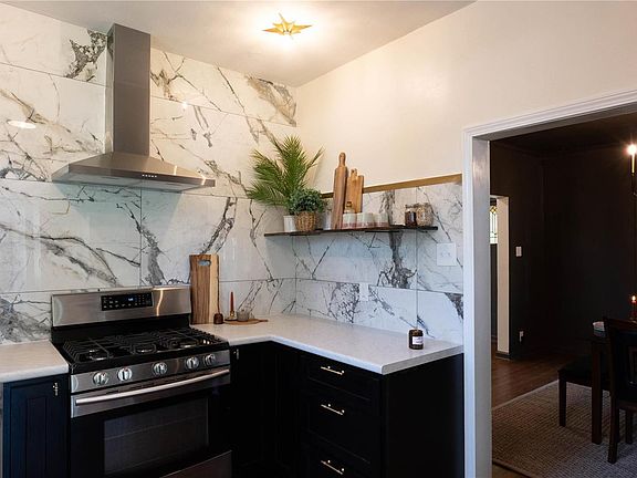 2nd image of 3024 Delavan Dr
