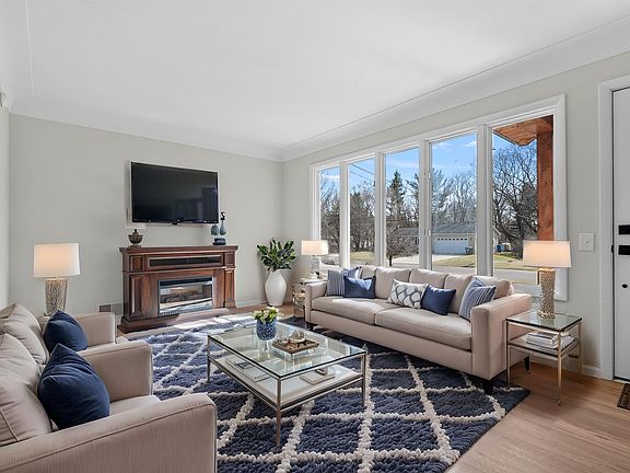 5th image of 1017 Karendale Ave