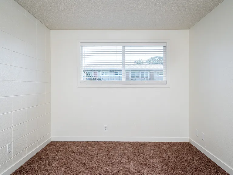 1311 Peace St SE #10 — Photo 11