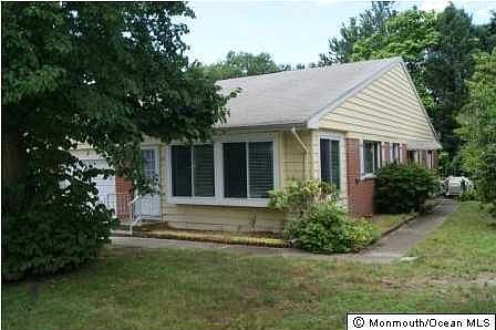 1st image of 172 Hudson Parkway #B