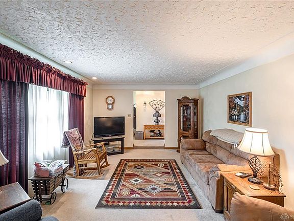 3rd image of 2573 Celia Dr