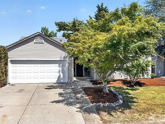3rd image of 8503 204th Street Ct E