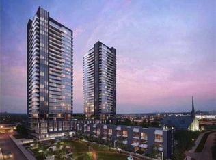 2 Sonic Way #2707, Toronto, ON M3C 0P2