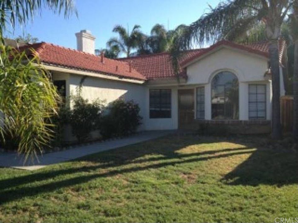 1st image of 27610 Avenida Halago