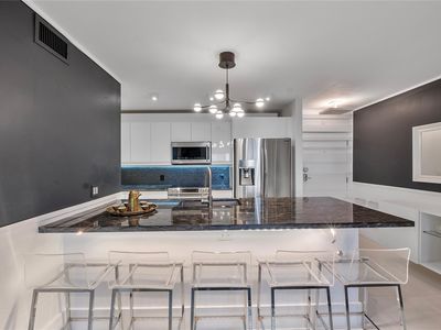 119 NE 19th Court #114G, Wilton Manors, FL, 33305