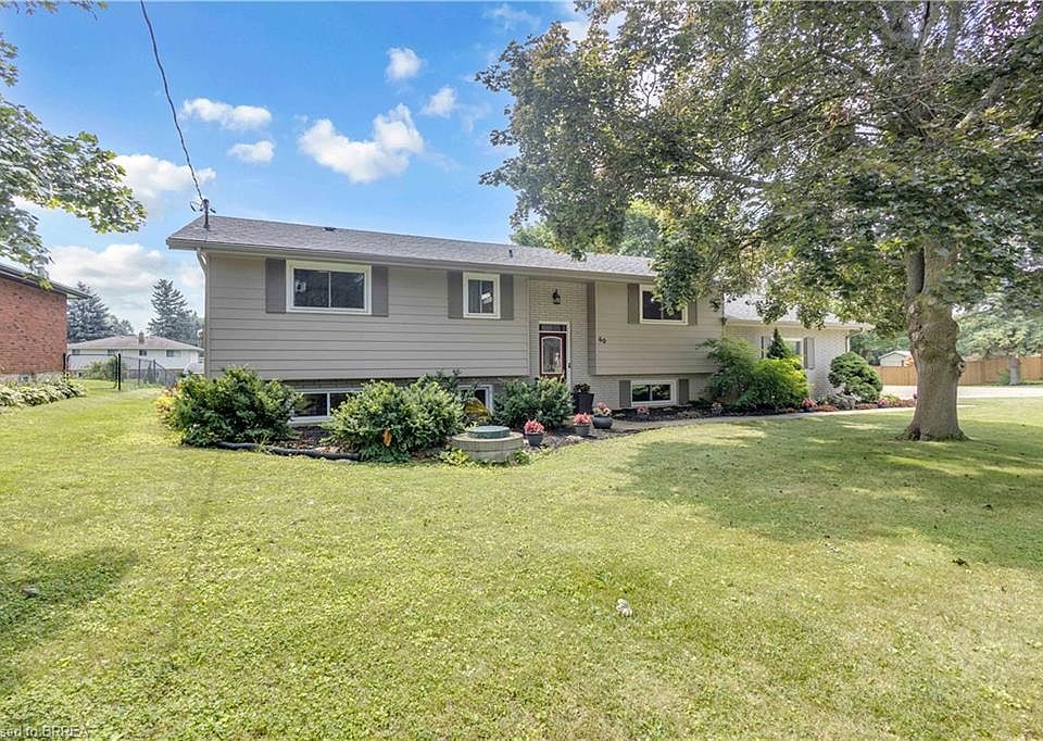 1st image of 60 Brown Ave