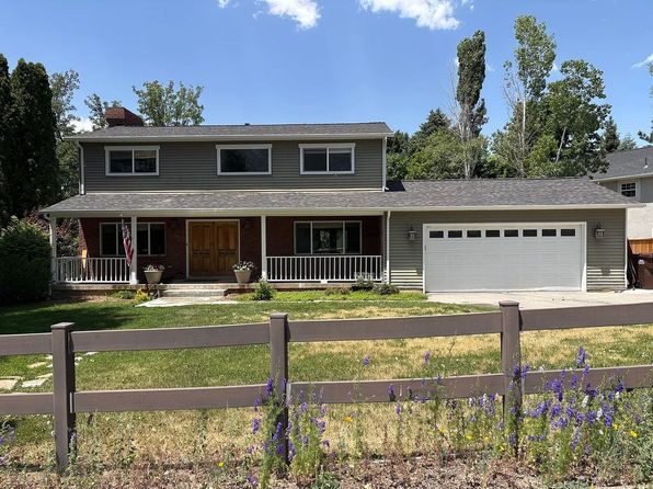 595 Mountainville Cir