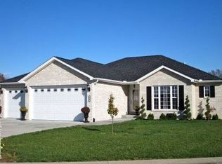 218 Arbor Meadows Ct, Fairview Heights, IL 62208