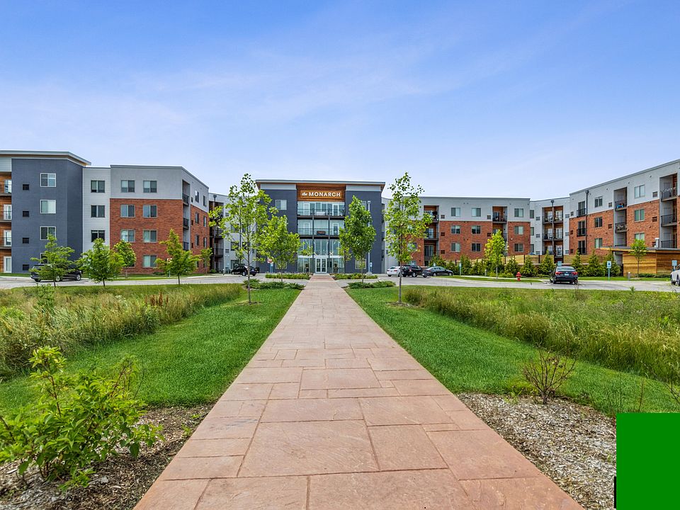 The Monarch Apartment Rentals Des Plaines, IL Zillow