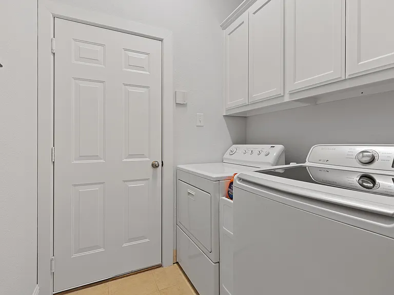 3508 Summerfield Dr — Photo 23