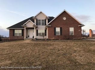 2110 Secretariat Ln, Saint Johns, MI 48879
