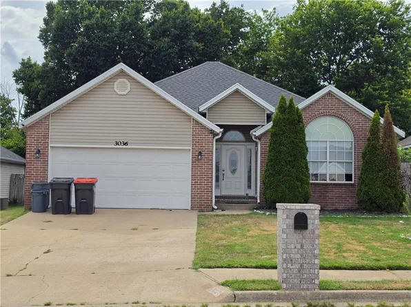 3036 Beaver Creek St, Springdale, AR 72764