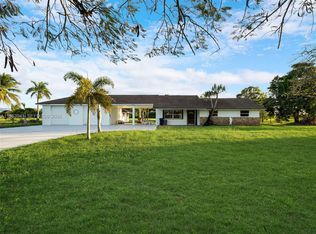 20000 SW 216th St, Miami, FL 33170