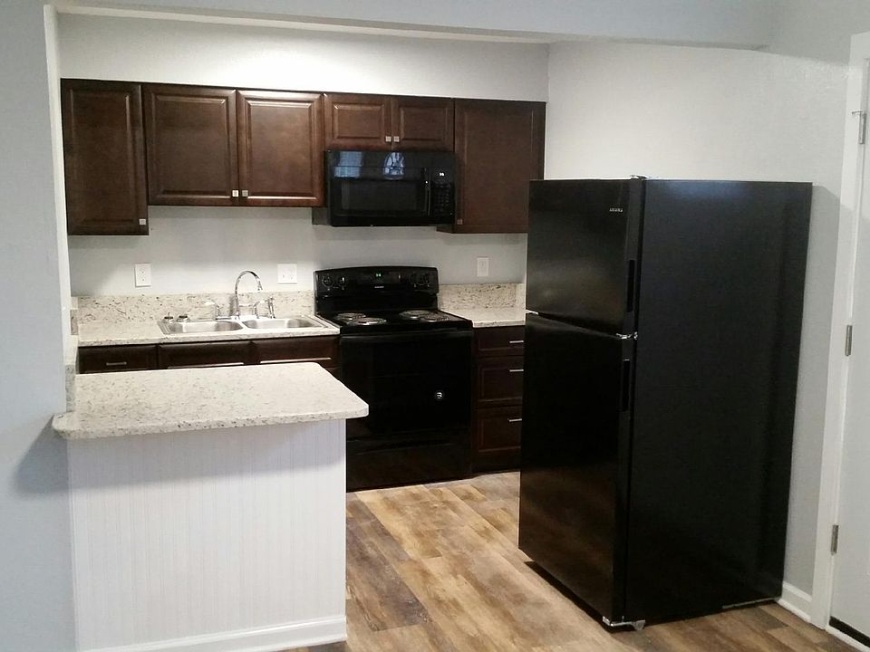 2nd image of 1100 N 4th St APT 3
