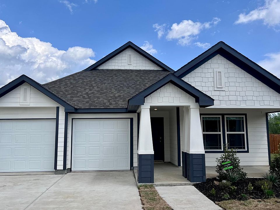 1st image of 106 Island Dr