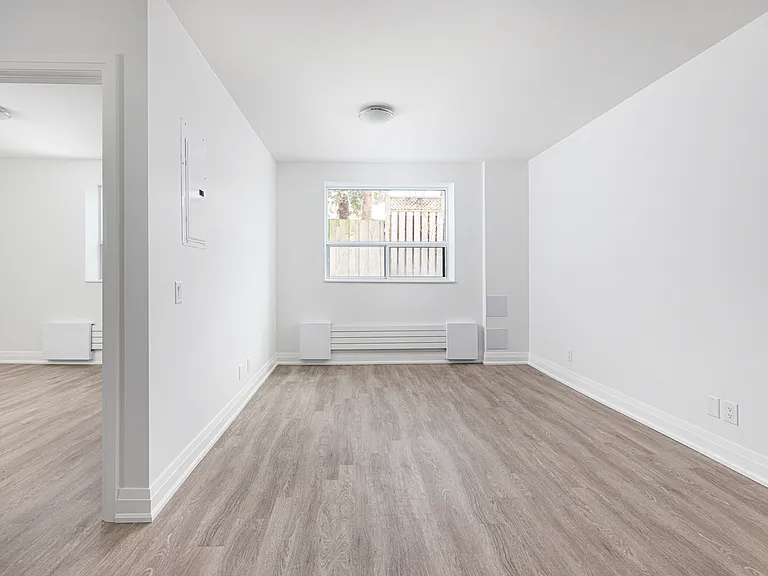 2701 Eglinton Ave W — Photo 5