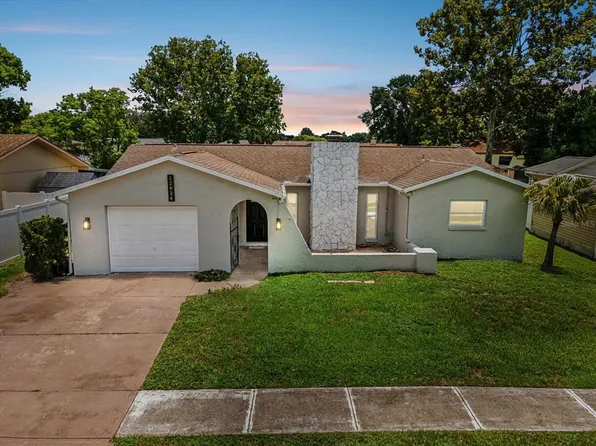 12824 Cedar Ridge Dr, Hudson, FL 34669