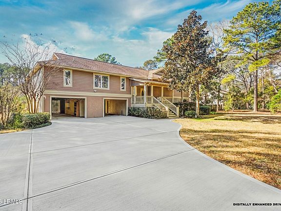 3rd image of 1812 Dolphin Row Drive