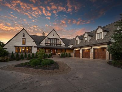 9654 Whistling Valley Rd, Lake Elmo, MN, 55042