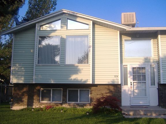 4th image of 724 N Dorothea Way