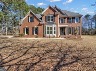155 Hedgewick Way, Tyrone, GA 30290