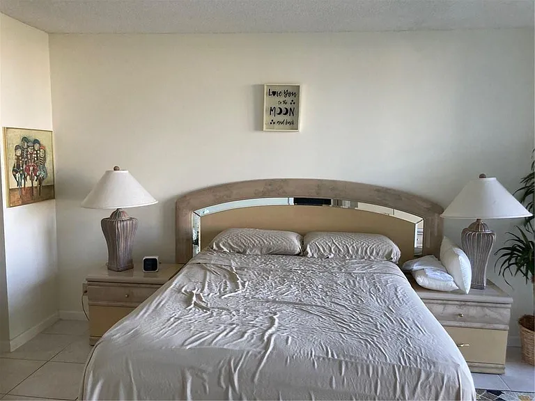 333 NE 21st Ave #304 — Photo 8