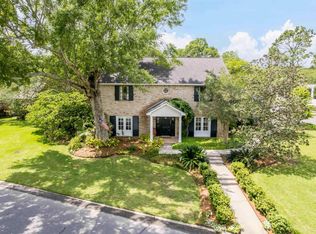 1554 Applewood Rd, Baton Rouge, LA 70808