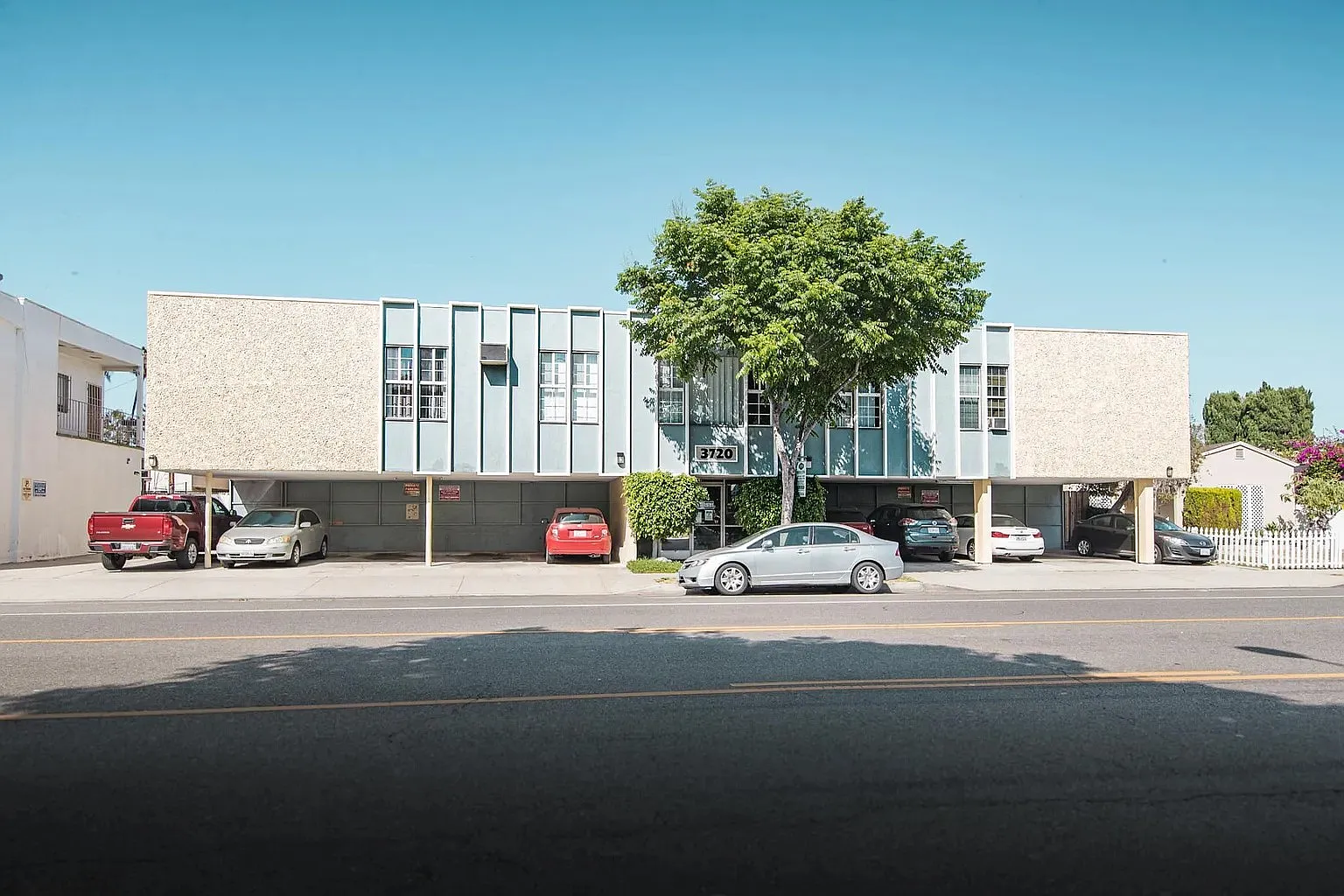 3720 Motor Ave — Photo 1