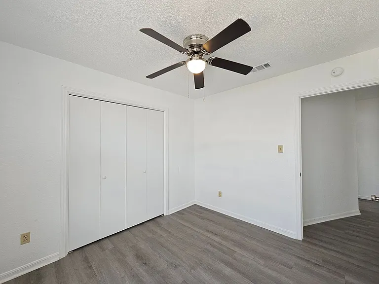 1815 Cedarhill Dr #A-D — Photo 16