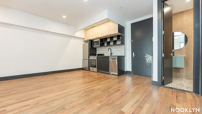 Rented by Nooklyn NYC LLC | media 2