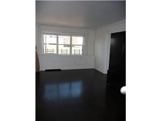 Rented by Douglas Elliman | media 16