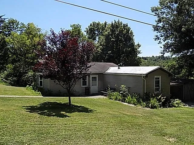 20 Daisy Ln photo 1