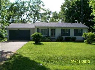 1582 Eberly Rd, Flint, MI 48532