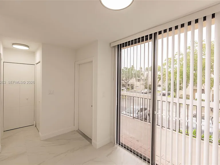 2931 SW 87th Ter #1921 — Photo 7